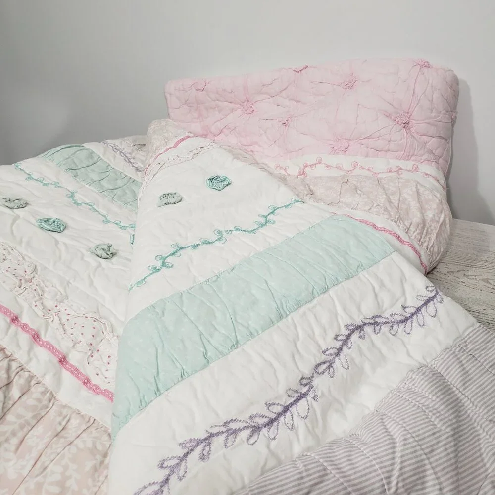 Pottery Barn Kids  cotton embroidered Full size quilt